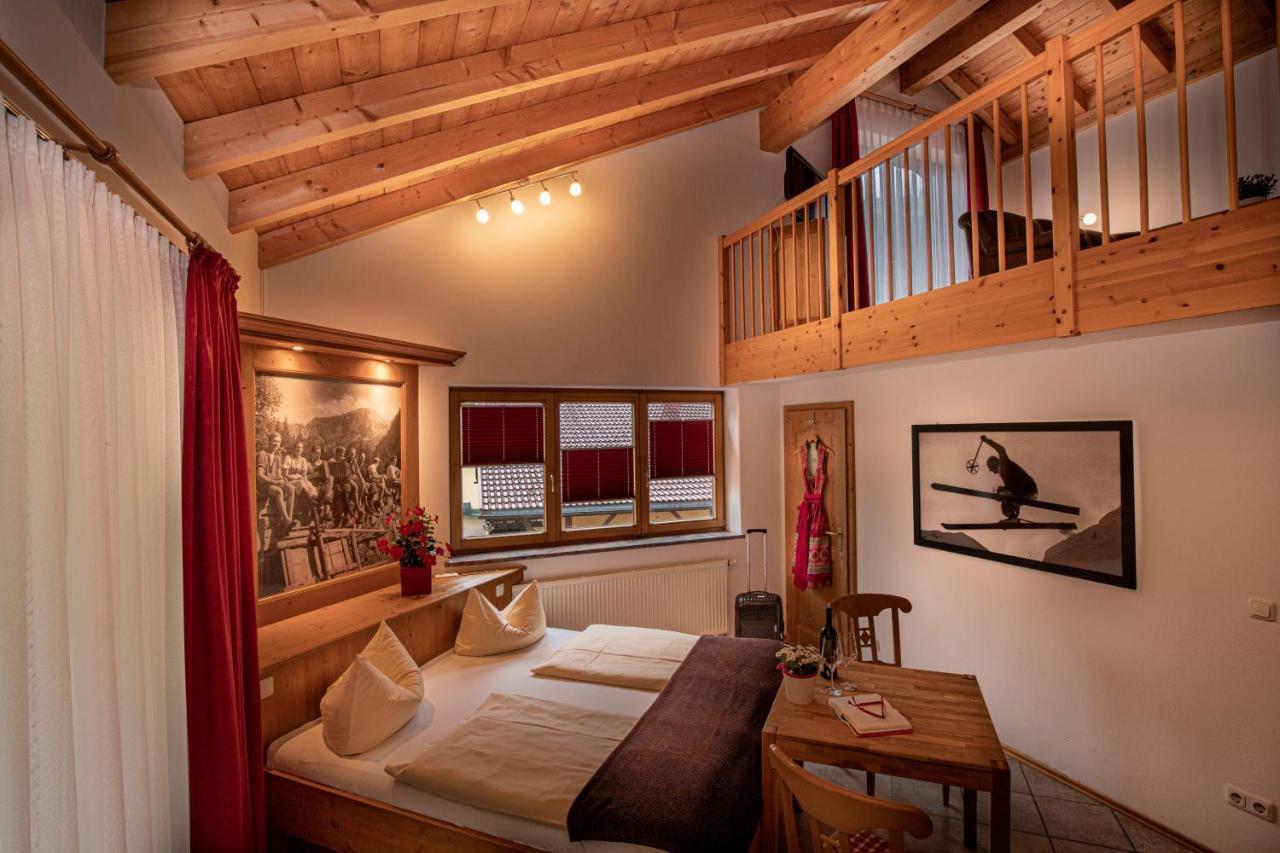 באד הינדלאנג Hotel-Gasthof Der Wiesengrund מראה חיצוני תמונה
