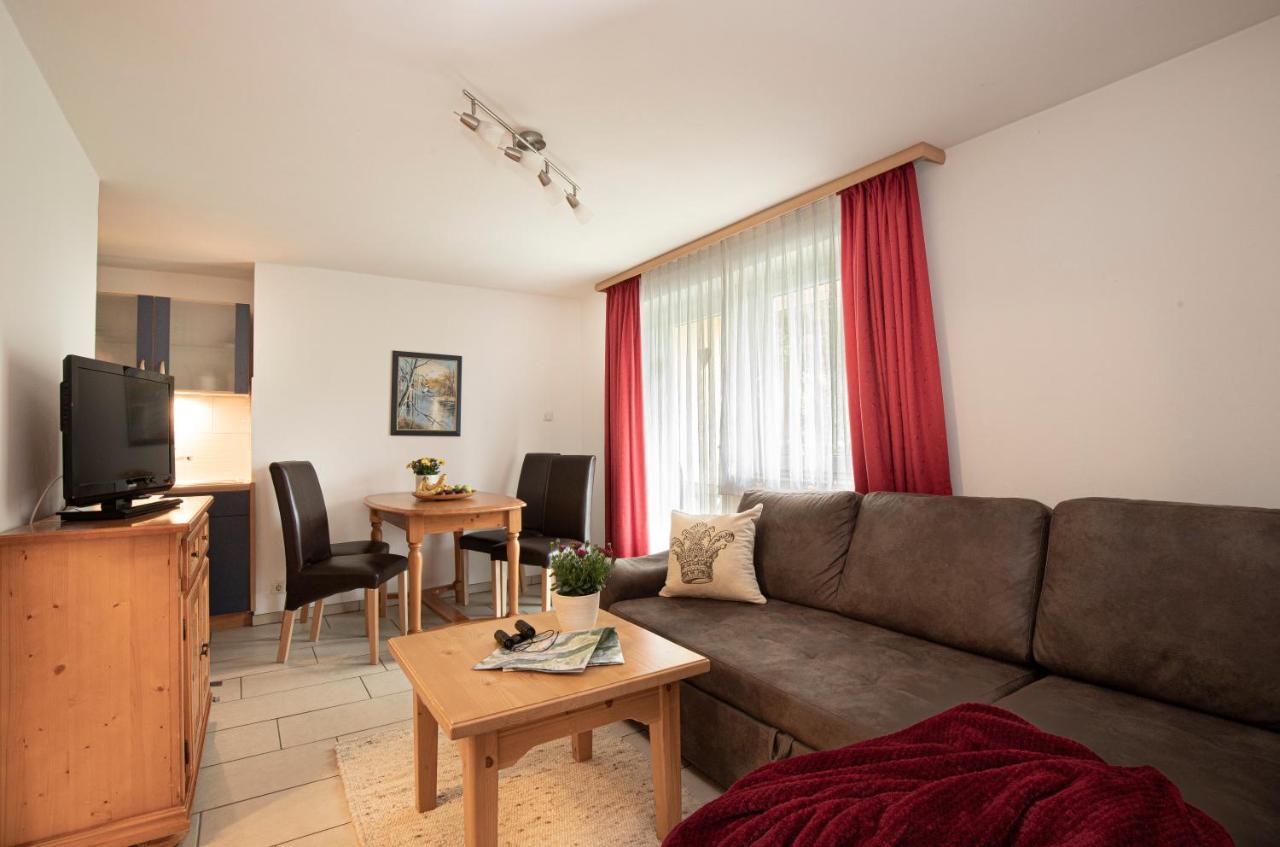 באד הינדלאנג Hotel-Gasthof Der Wiesengrund מראה חיצוני תמונה