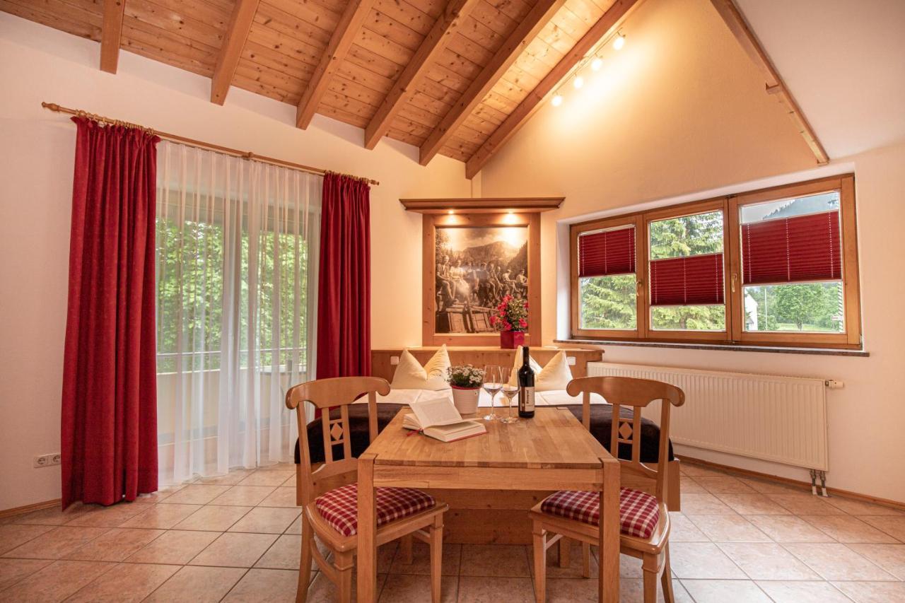 באד הינדלאנג Hotel-Gasthof Der Wiesengrund מראה חיצוני תמונה