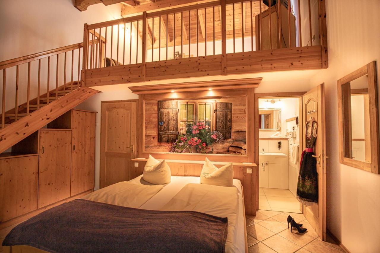 באד הינדלאנג Hotel-Gasthof Der Wiesengrund מראה חיצוני תמונה